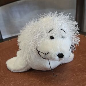 GANZ Webkinz White Seal Plush (NO CODE)